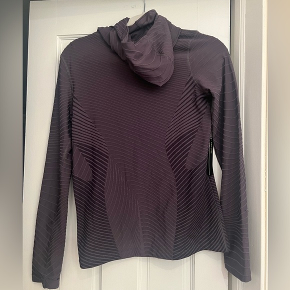 NEW Nike China Exclusive L/S Jogging Top W/hood - Picture 3 of 3